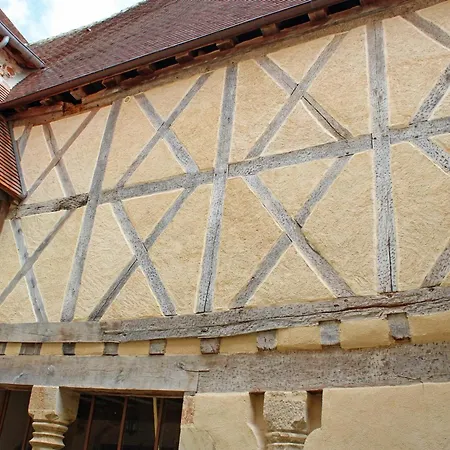 Daire Medieval Au Coeur Du Village, Proche Commerces - Fr-1-489-605 *