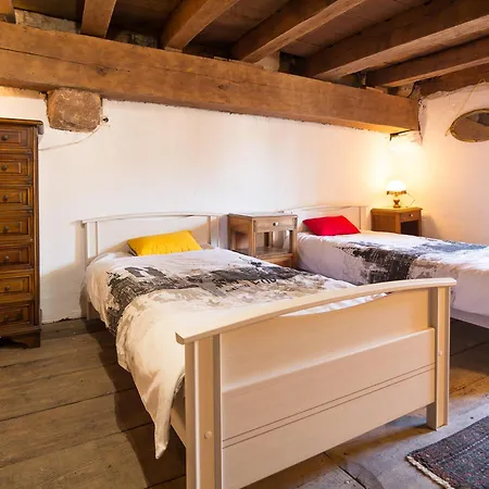 Medieval Au Coeur Du Village, Proche Commerces - Fr-1-489-605 Apartment Herisson